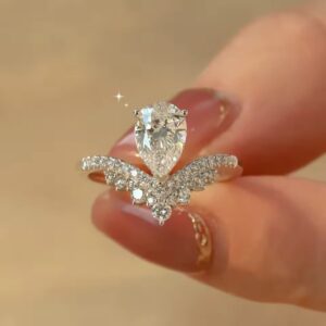 Moissanite Water Drop Ring