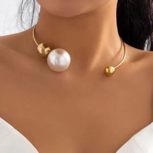 Elegant White Pearl Choker Necklace