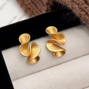 Floral Glow Twisted Stud Earrings